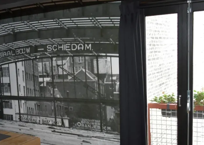 De Gusto Πανσιόν 3*